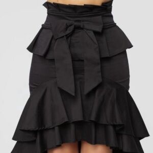 NWT: FashionNova Lola Ruffle Hi-Waisted Skirt​